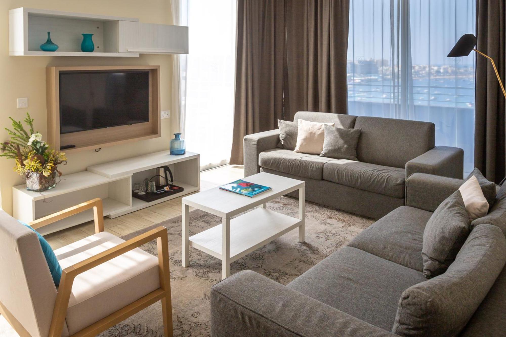 Executive Suite